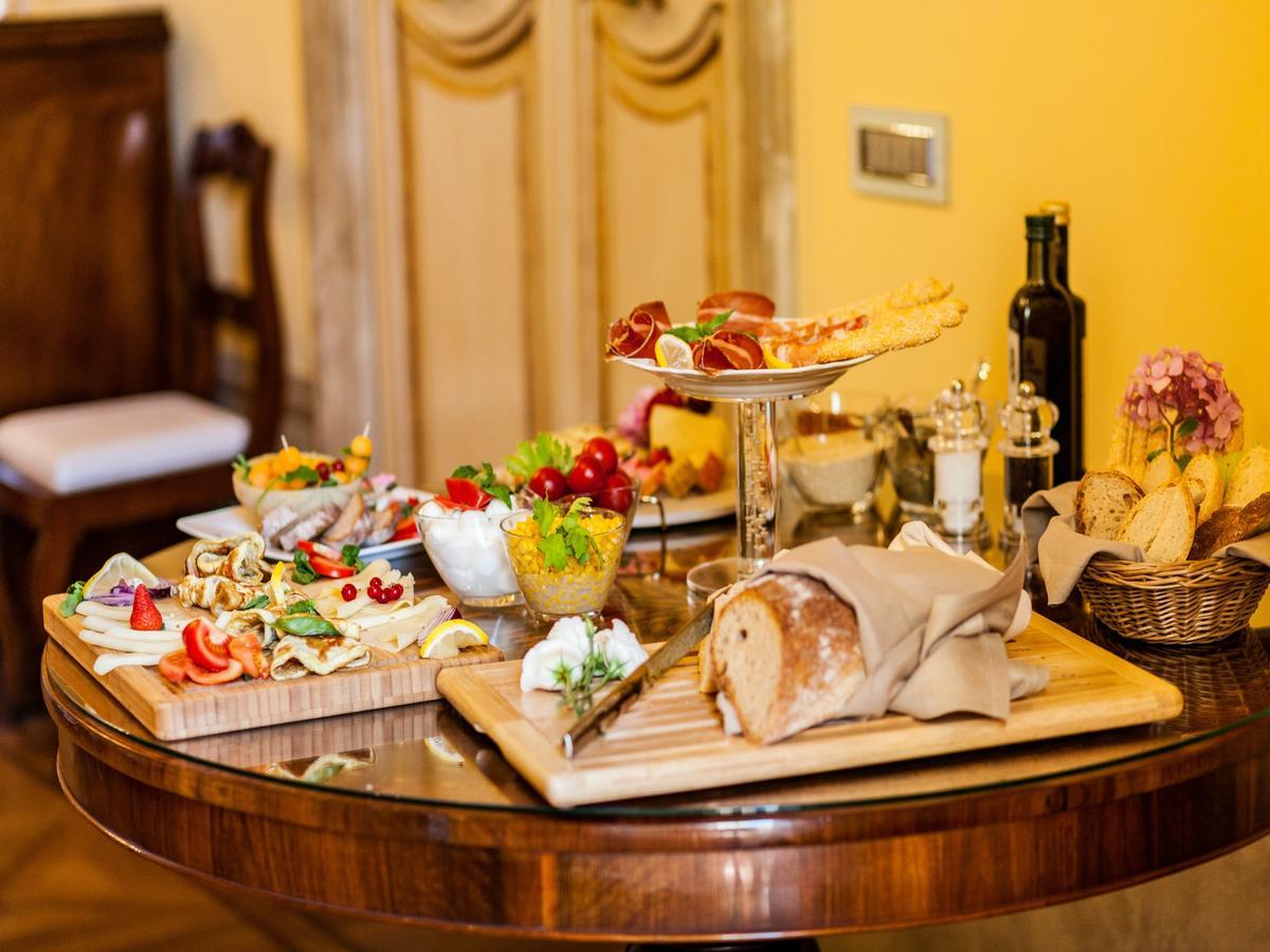 Relais Degli Angeli Residenza D'Epoca Bed and Breakfast Σιένα Εξωτερικό φωτογραφία