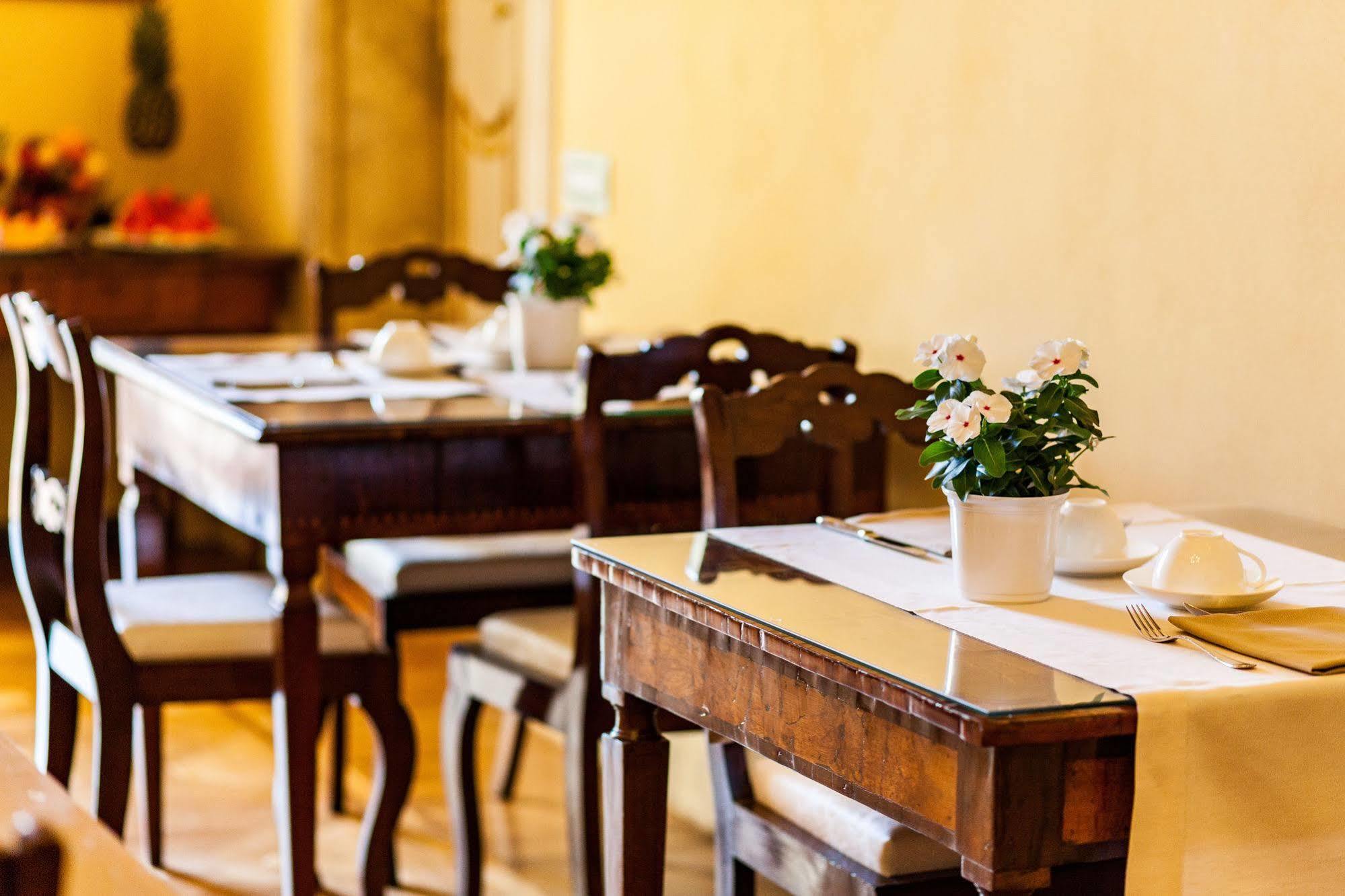 Relais Degli Angeli Residenza D'Epoca Bed and Breakfast Σιένα Εξωτερικό φωτογραφία